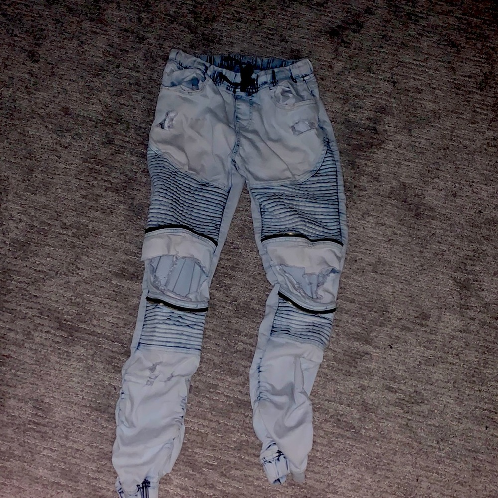 Rue21 Men’s Light-Blue Jogger-styled Biker/Hip-Hop Jeans